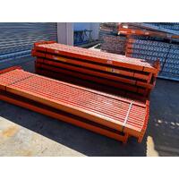 Schaefer I-600 Pallet Racking Beams 2590mm L x 93mm H - Used