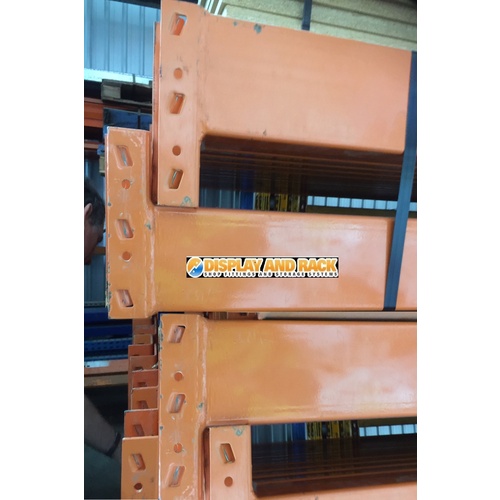 Heavy Duty Panel/Sheeting Racking Beams 2591mm L x 120mm H - USED